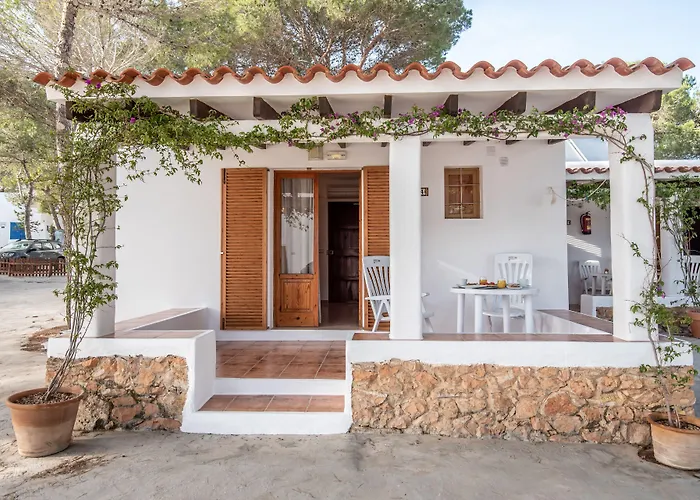 Bungalows Es Pins - Emar Hotels